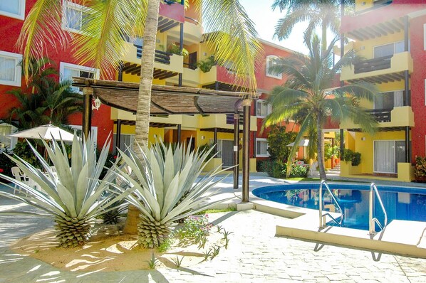 Pool - Hacienda Real (Santa María Huatulco)