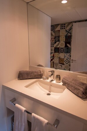 Condo, Multiple Beds (2067 - Mixie 308) | Bathroom - Mixie 308 (Santa María Huatulco)