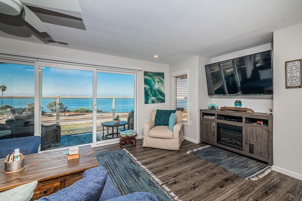 TV, fireplace - Touch Ocean Front Beach Rental (Cardiff)