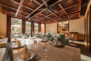 Condo, Multiple Beds (1081 - Celeste 603) | Dining