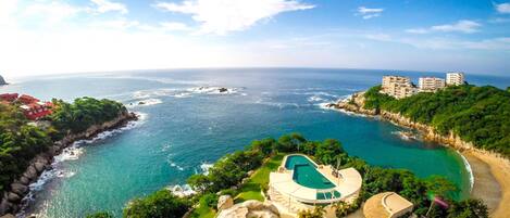 Condo, Multiple Beds (2055 - Cosmo 8A2) | Beach