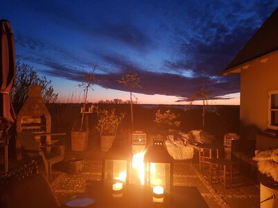 Beach House. 40 meter fra stranden. 6 personer. Water sport