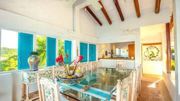Villa, Multiple Beds (2079 - Villa Roxana) | Dining