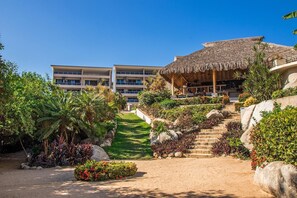 公寓客房, 多張床 (2087 - Eleven by Cosmo 11C3) | 外觀