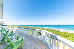 Property grounds - Aftermath - Corolla, Ocean Sands, Oceanfront Luxury, Pool, Hot Tub, Elevator, Rec Room (Corolla)