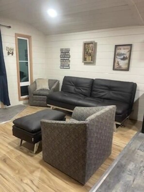 Interior - Captain's Quarters (Bayview)