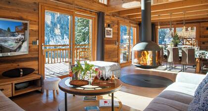 Chalet Sabaroc - modern ski base for 10, hot tub & views - OVO Network