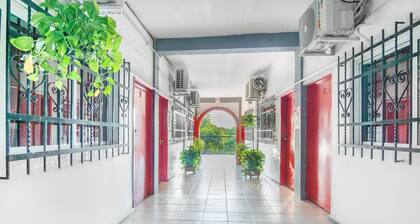 Hotel Posada Santiago Manzanillo