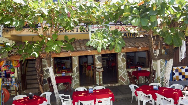 Restaurant - Posada Casa Chiros (Barra de Navidad)