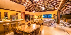 Villa, Multiple Beds (2012 - Villa Maroma) | Dining - Villa Maroma (Santa María Huatulco)