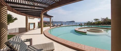 Condo, varias camas (2020 - Punta Arrocito PH) | Alberca | Alberca al aire libre
