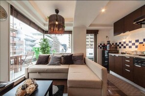 公寓 (Amemura) | 客廳 | 平面電視