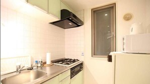 Private kitchenette - Gato West 603 (Osaka)