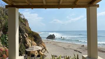 Villa, Multiple Beds (1037 - Villa Escondida) | Balcony