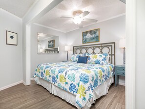 1 bedroom, iron/ironing board, Internet, bed sheets