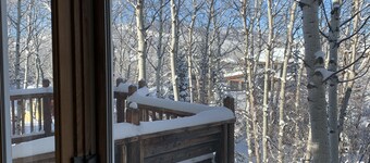 Nicely renovated apartment close to all that Steamboat has to offer!