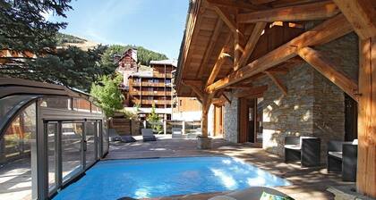 Super Endroit + Piscine Privée! Beau Chalet équipé 14p