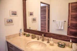 Condo, Multiple Beds (1065 - Mar A Villa) | Bathroom