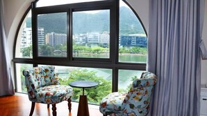 Unclassified image, 2 of 6, button - Haizhiwu Apartment (Shenzhen)