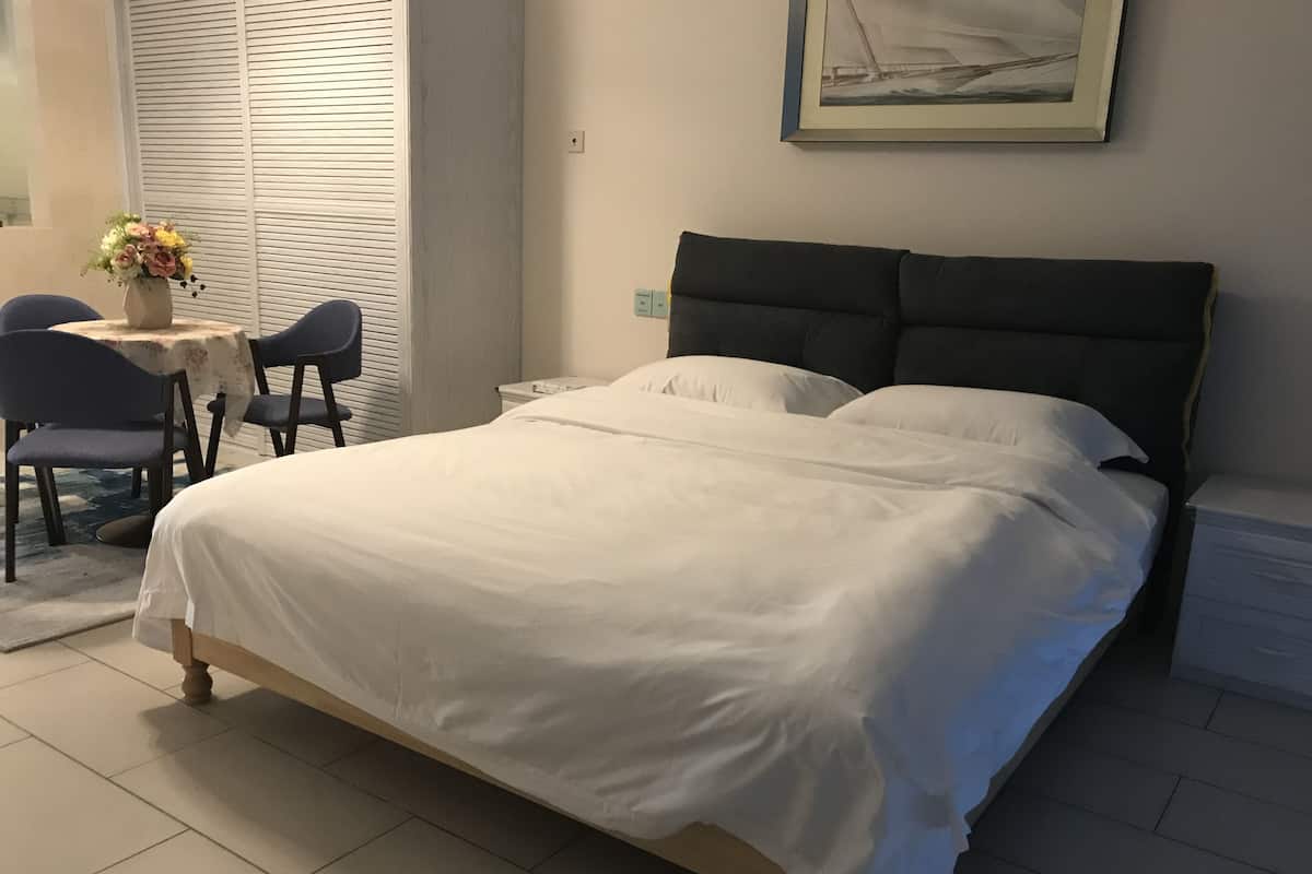 Elite Condo | WiFi (free)