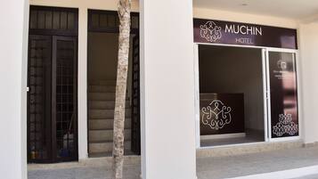 Entrada de la propiedad