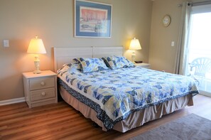 2 bedrooms, free internet, bed sheets