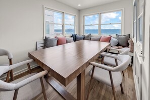 Dining - House Call - Oceanfront in Garden City Beach (Garden City Beach)