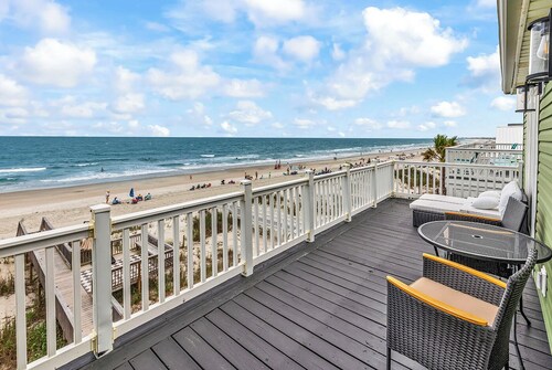 House Call - Oceanfront in Garden City Beach