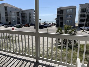 Property grounds - Electa's Place - Second Row in Garden City Beach (Garden City Beach)