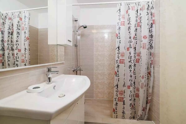 Bathroom - Studio mit Terrasse und Klimaanlage (Jadranovo)