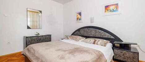 2 間睡房、上網