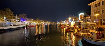Strandnahe FeWo mit großem Balkon, kostenlosem Tiefgaragenstellplatz und Netflix