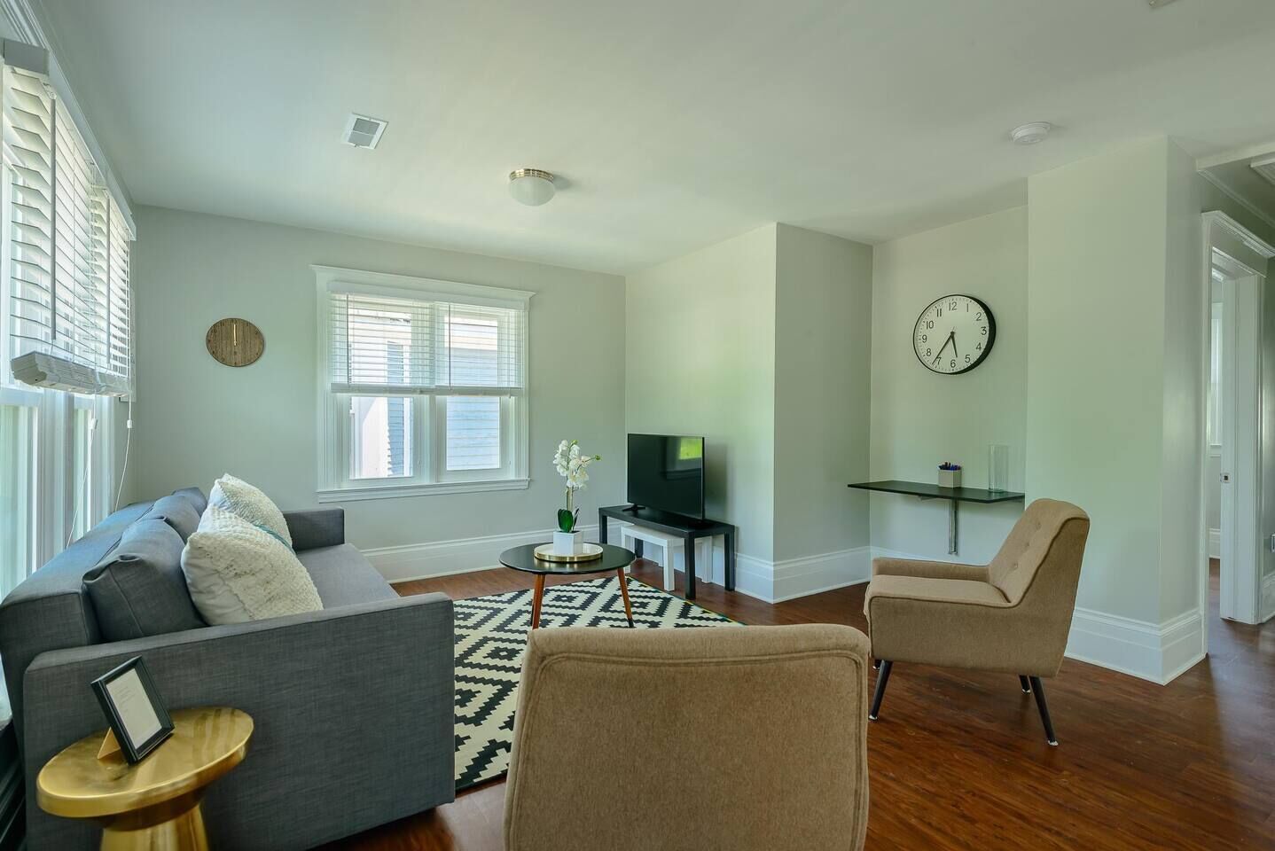 2bd Apt in West Village - Eat, Drink, Be Merry!