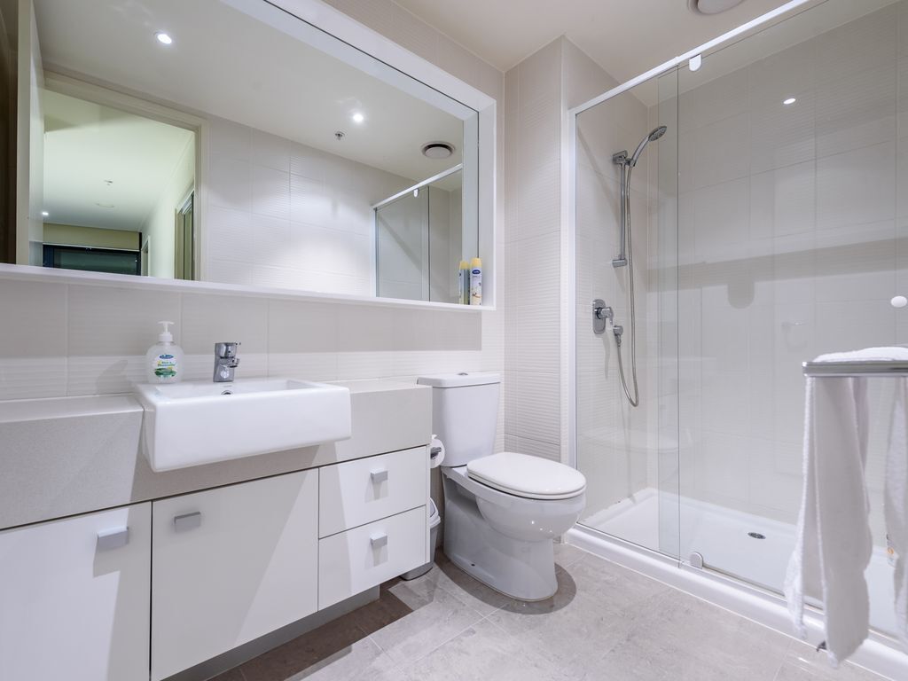 Exclusive Stays - SouthbankONE II — image 9