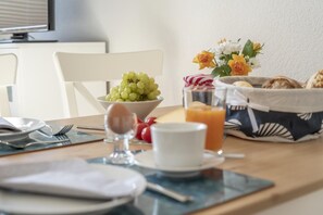Private kitchen - Ferienwohnung 'haus Ingeborg, Wohnung 1/eg' (Cuxhaven)