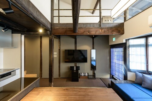 Shiki Homes | TSURU KAME 鶴亀