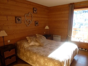 2 bedrooms, free WiFi