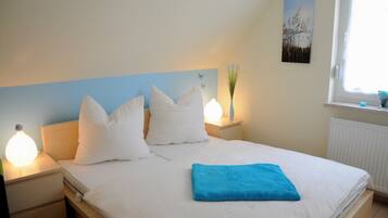 3 Schlafzimmer, Reisekinderbett, WLAN