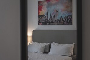 Decoración individual, mobiliario individual, escritorio