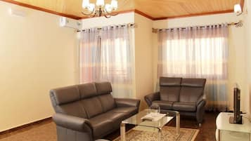 TelevisiĂłn 43 pulgadas con canales de televisiĂłn digitales