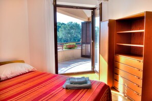 2 bedrooms, Internet