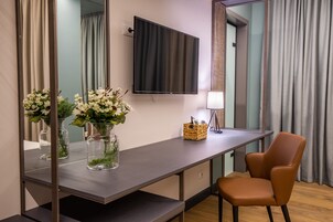 Öryggishólf í herbergi, skrifborð, hljóðeinangrun