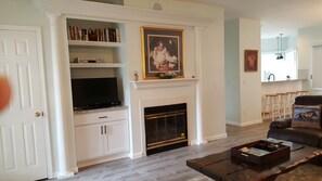 Smart-tv, een dvd-speler, boeken en streamingdiensten