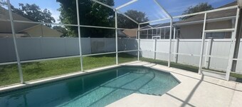 Espirit Oasis 3 Bedroom Home by RedAwning