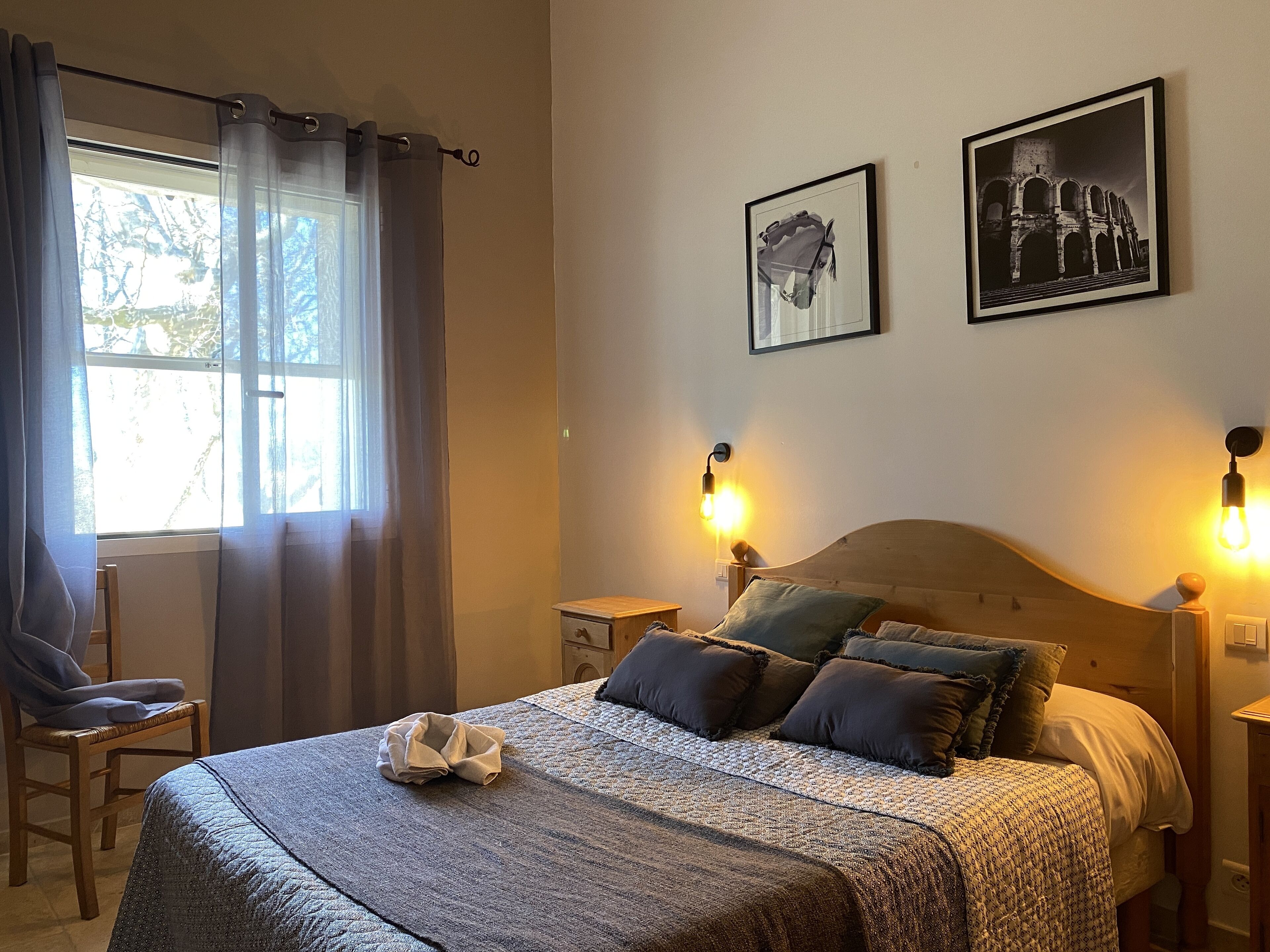 2 chambres, fer et planche à repasser, lit parapluie, Wi-Fi gratuit