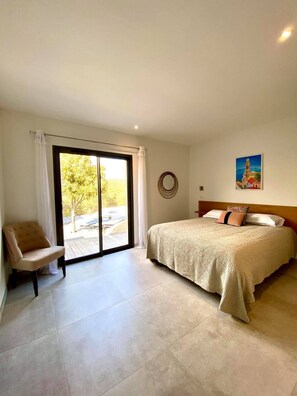 3 bedrooms, in-room safe, iron/ironing board, travel crib - NEW VILLA **** 145m² - Heated swimming pool - Close to L'Ile-Rousse beaches (MONTICELLO)