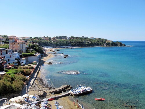 Confortable appartement pour 6 personnes avec WIFI, TV et balcon