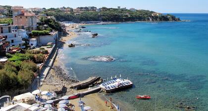 Confortable appartement pour 6 personnes avec WIFI, TV et balcon