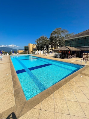 Appartamento familiare | Piscina | 2 piscine all'aperto