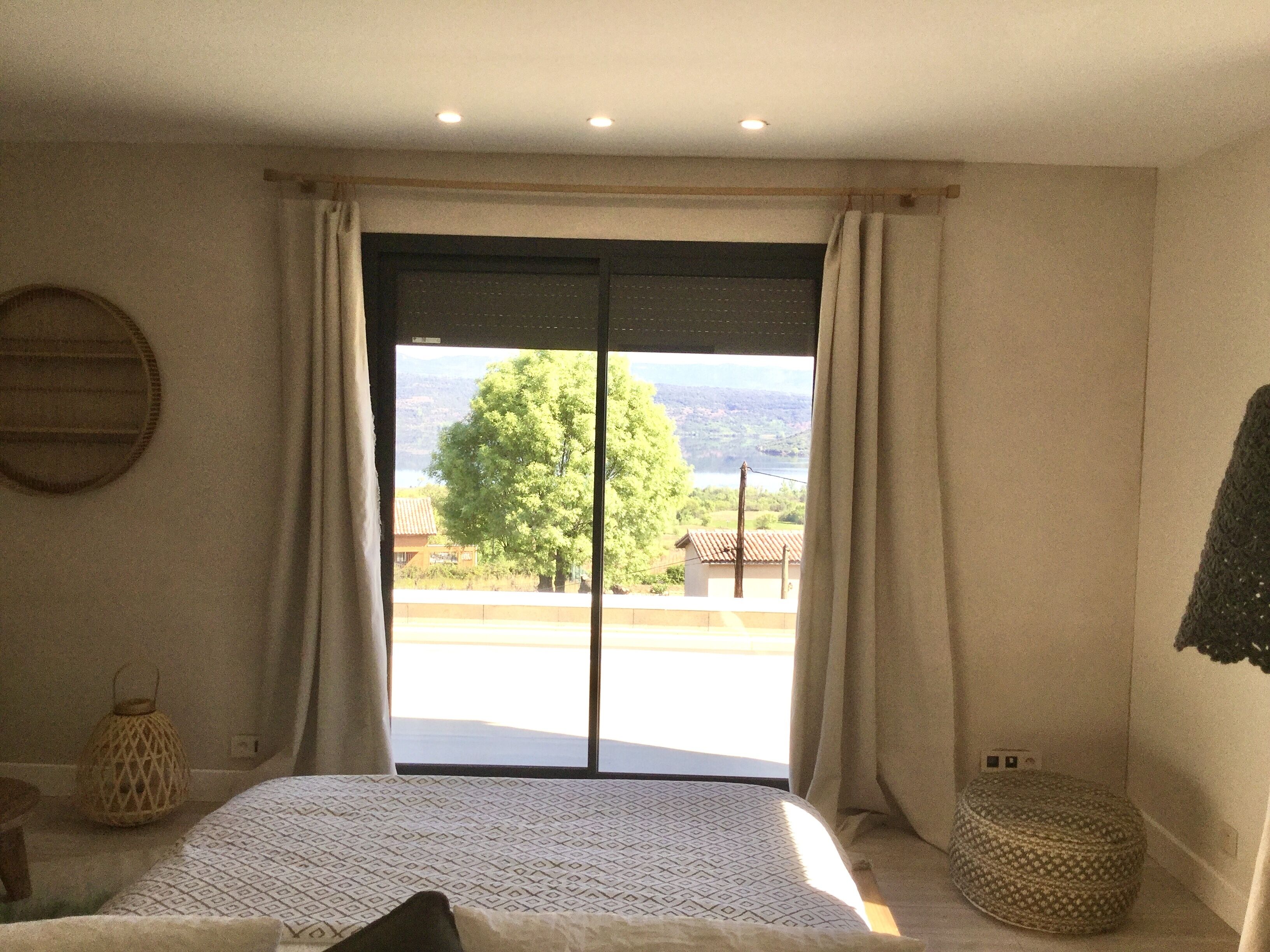 4 camere, ferro/asse da stiro, Wi-Fi, lenzuola